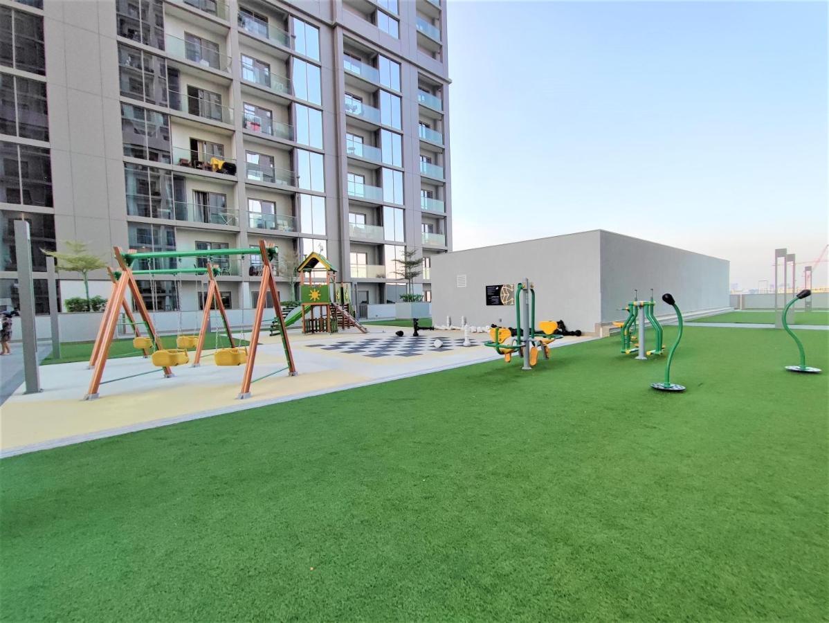 Beautiful 2 Bedroom Next To Business Bay - Sobha Creek Vista Dubai Exterior foto